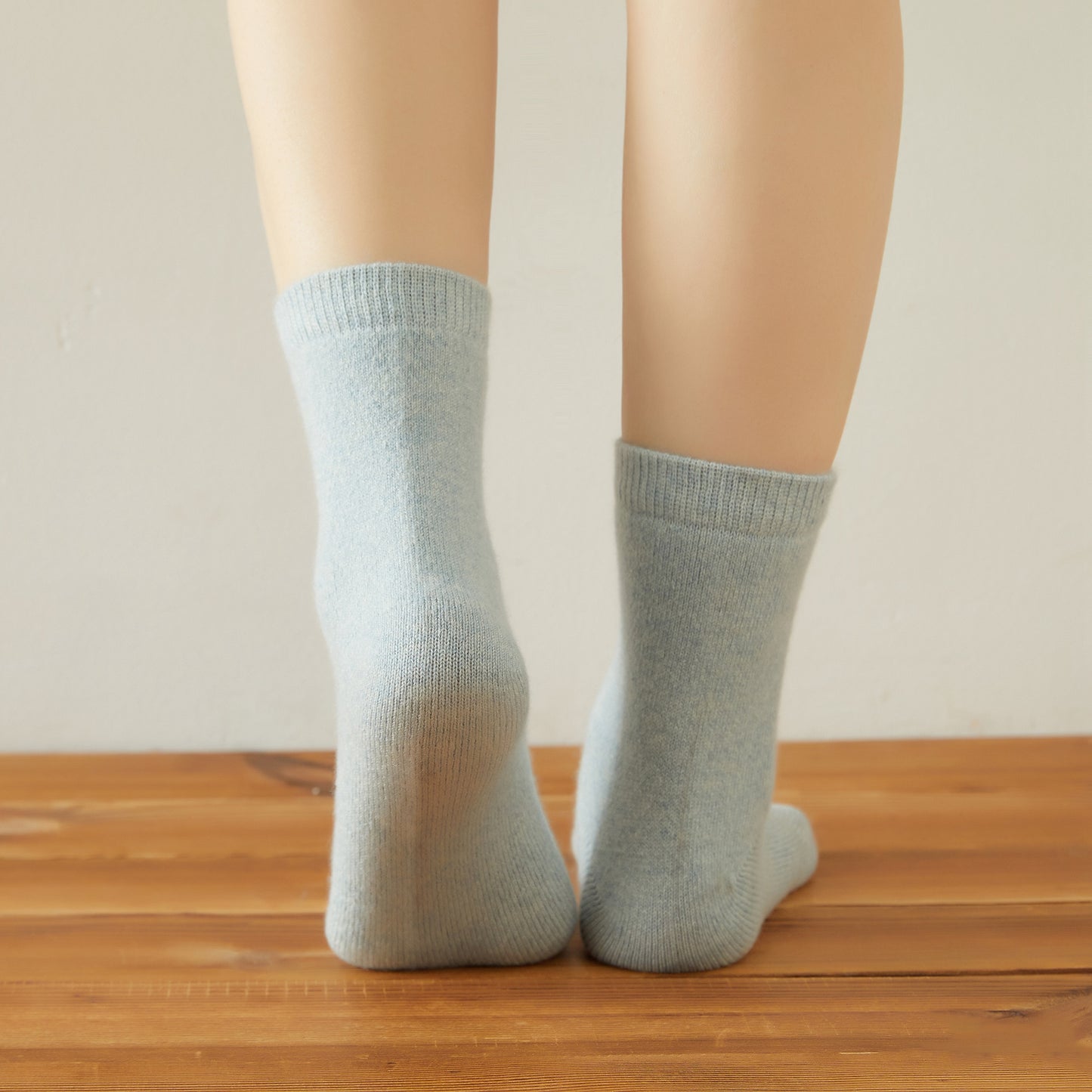 Highland Blue Cashmere Quarter-Length Socks | Flexible Fit