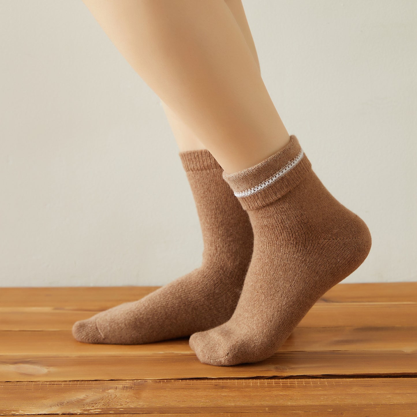 Brown Sugar Wool Quarter-Length Socks | Flexible Fit