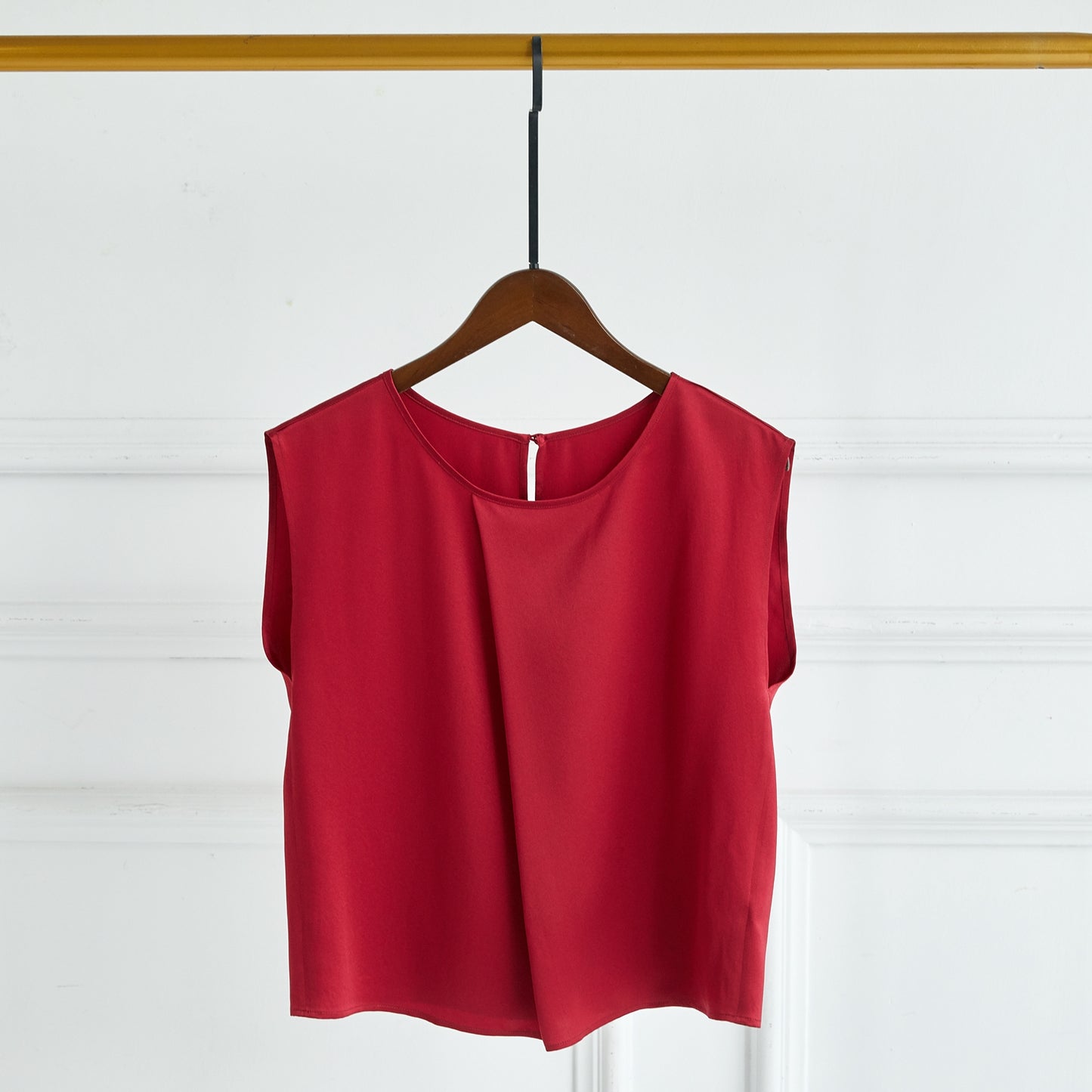 Pure Silk Sleeveless Boxy Fit Cropped Blouse | Denna | 22 Momme Silk Charmeuse