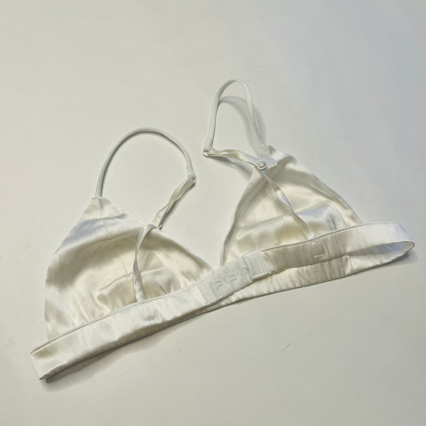 Sample Pure Vin Bralette Size XXS | Pearl White | Mulberry Silk Bralette