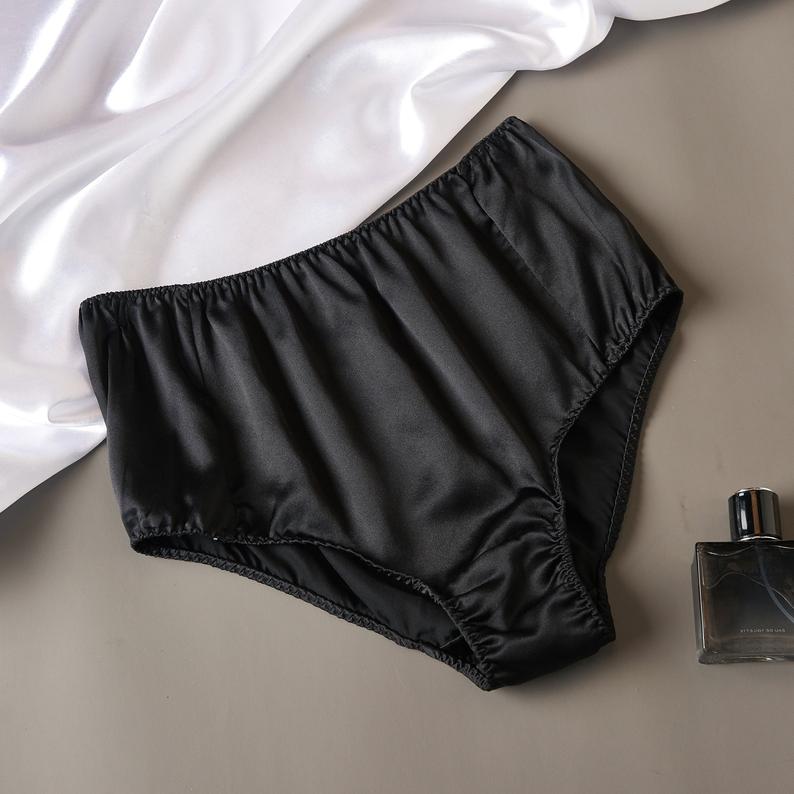 Black Pure Mulberry Silk French Cut Panties | High Waist | 22 Momme | Float Collection